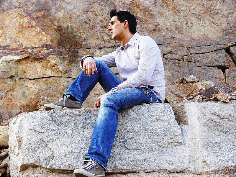 click for enlarge 1920 X 1440 615.6 Kb picture