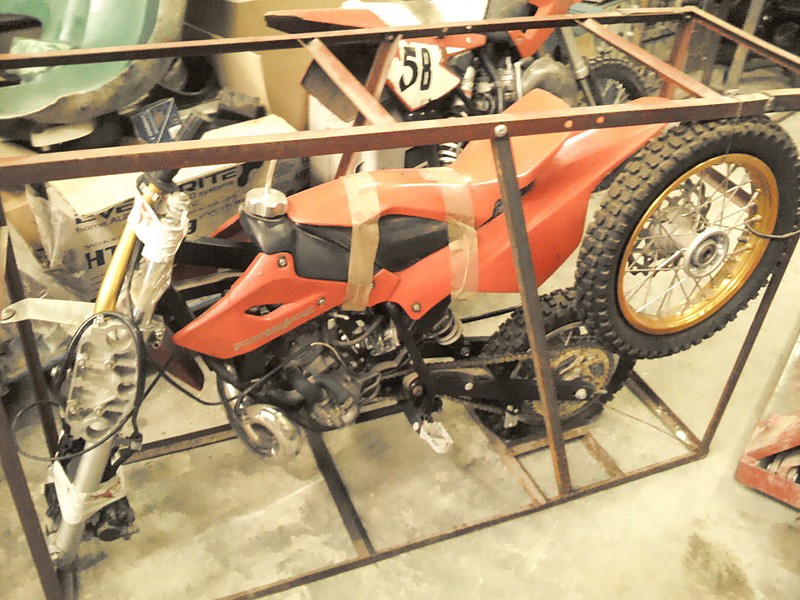 click for enlarge 1920 X 1440 496.6 Kb picture