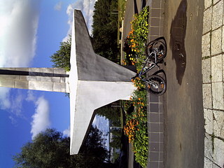 click for enlarge 1920 X 1440 586.6 Kb picture