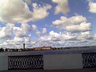 click for enlarge 1920 X 1440 388.7 Kb picture