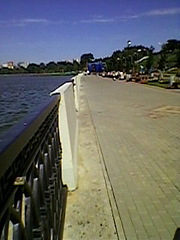 click for enlarge 240 X 320  22.2 Kb picture