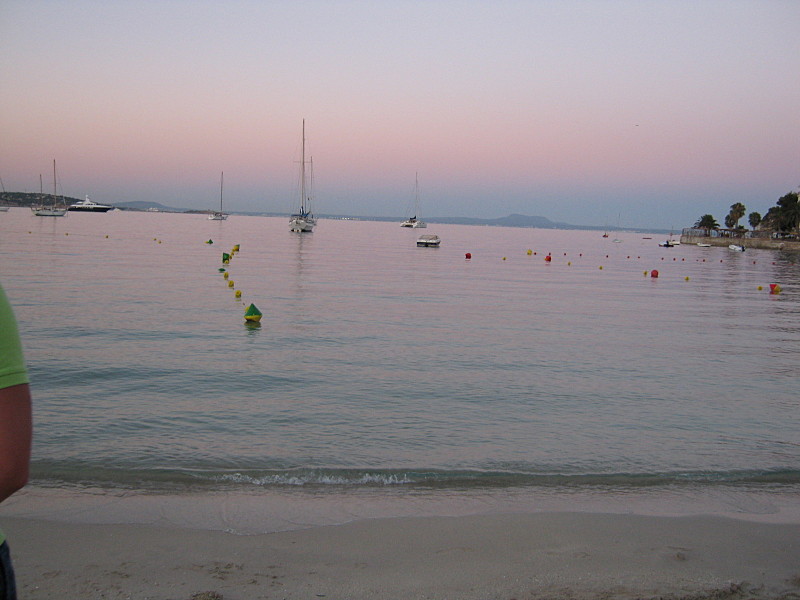 click for enlarge 1600 X 1200 355.4 Kb picture