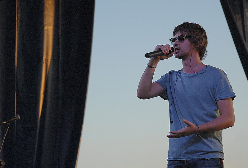 click for enlarge 1000 X 677 139.4 Kb picture