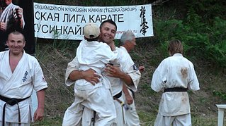 click for enlarge 807 X 453  89.9 Kb picture