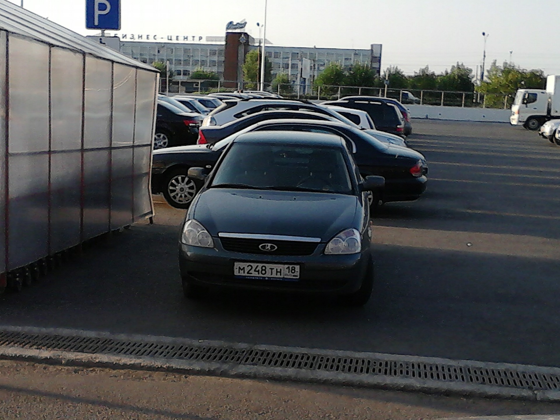 Что делать если видишь машину. Машины в Видном. На фото что бы у машины не было видно номер.