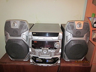 click for enlarge 640 X 480 103.9 Kb picture