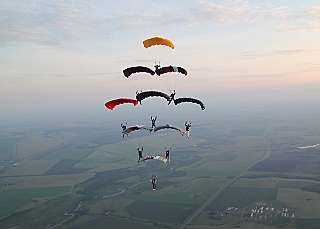 click for enlarge 640 X 458 134.3 Kb picture