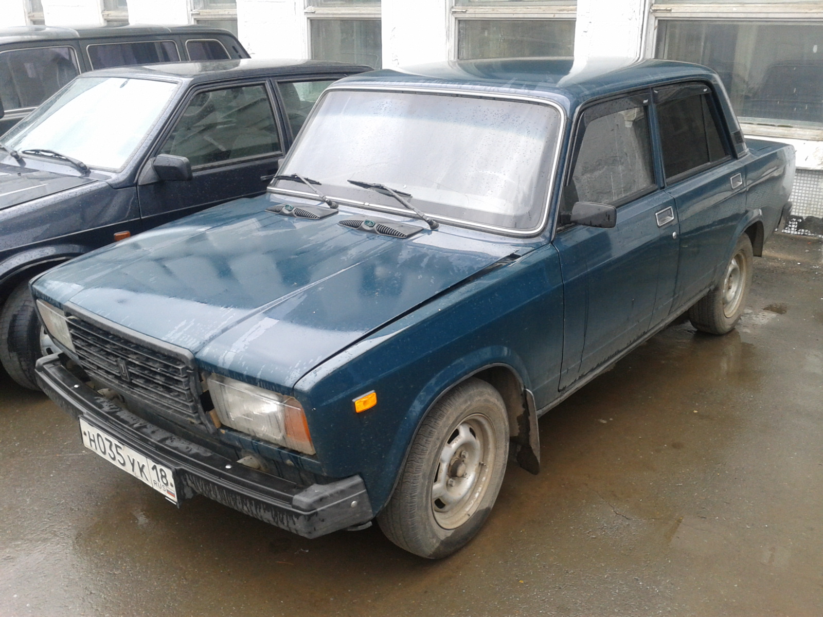 ваз 2107 1982