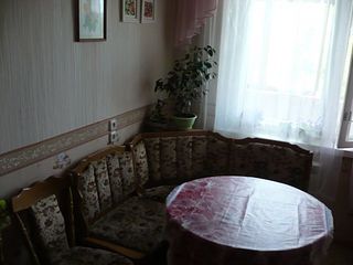 click for enlarge 560 X 420 38.1 Kb picture