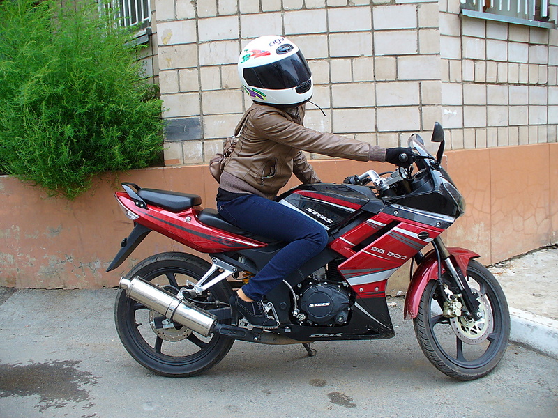 click for enlarge 1920 X 1440 340.0 Kb picture