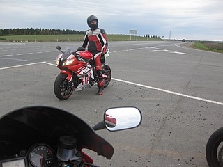 click for enlarge 400 X 300 53.5 Kb picture