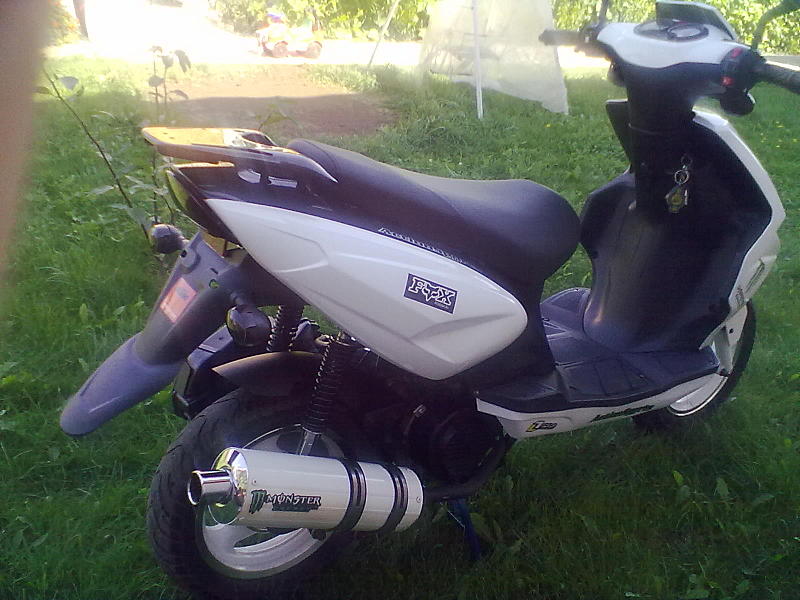 click for enlarge 1600 X 1200 209.6 Kb picture