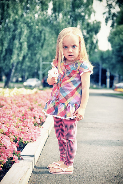 click for enlarge 1920 X 2880 550.3 Kb picture