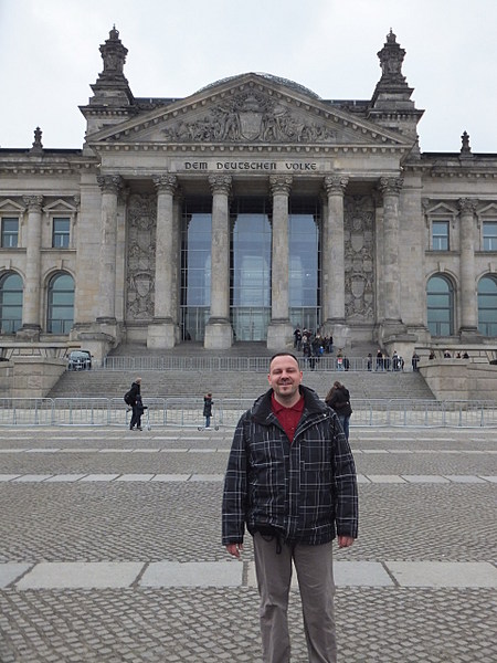 click for enlarge 1920 X 2560 1019.4 Kb picture