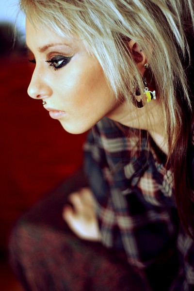 click for enlarge 1920 X 2880 728.6 Kb picture