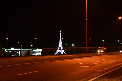 click for enlarge 922 X 615 325.0 Kb picture