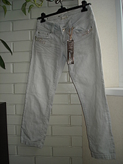 click for enlarge 960 X 1280 560.4 Kb picture