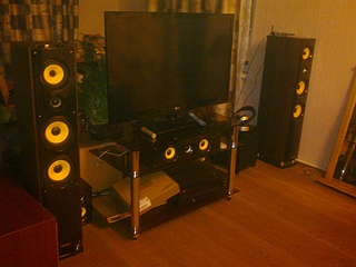 click for enlarge 1920 X 1440 742.7 Kb picture