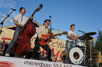 click for enlarge 604 X 400  61.5 Kb picture