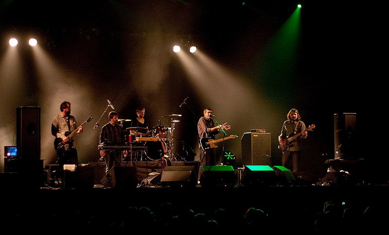 click for enlarge 1000 X 604 131.1 Kb picture