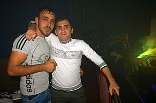 click for enlarge 1280 X 852 139.6 Kb picture