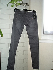 click for enlarge 864 X 1152 370.9 Kb picture