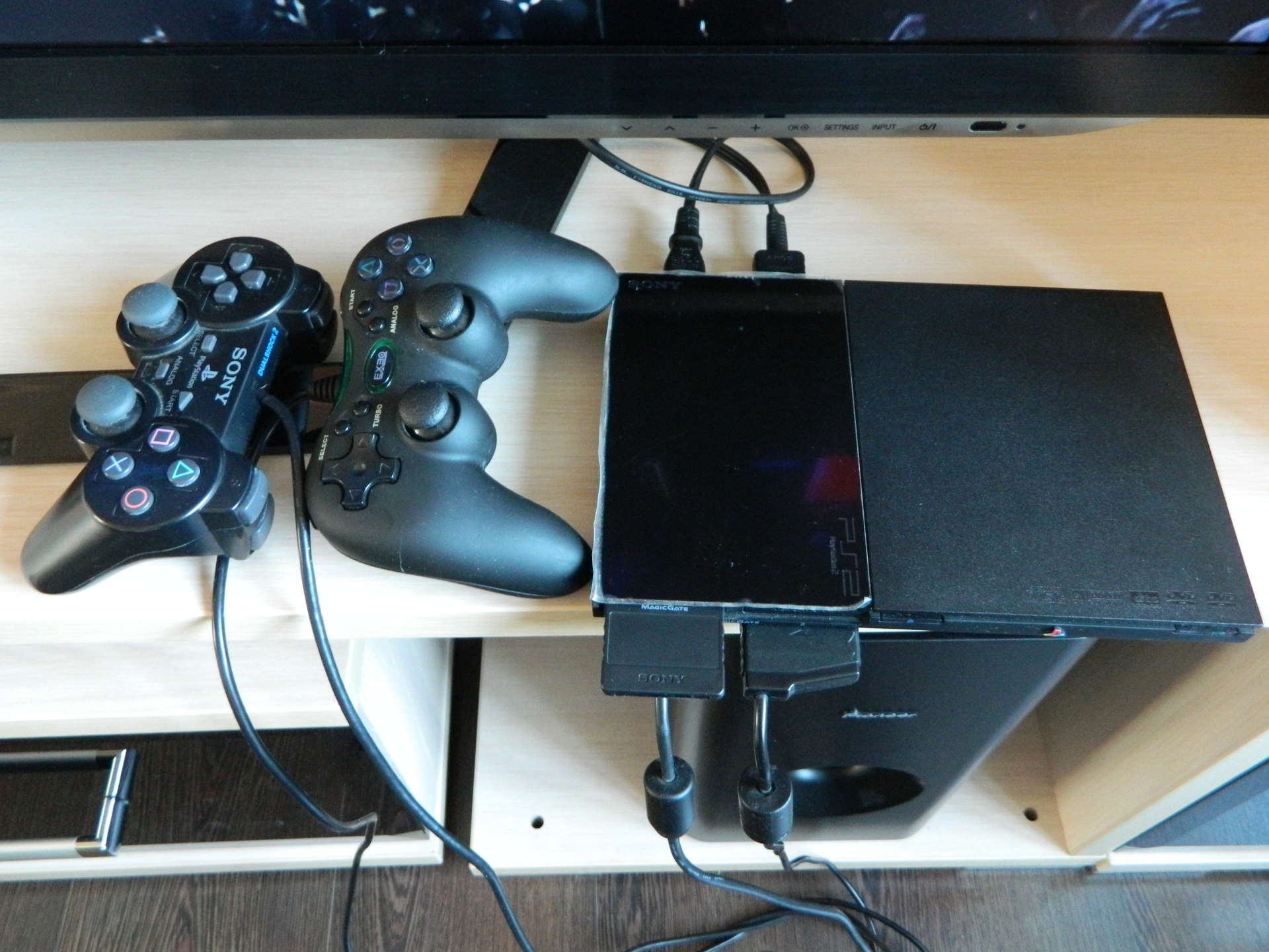 Ps2 playstation. Sony ps2 SCPH-90008. Ps2 Slim 90008. Sony PLAYSTATION 2 Slim SCPH-90008. Sony ps2 Slim.