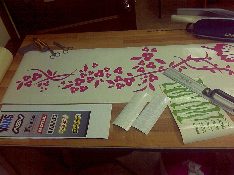 click for enlarge 1600 X 1200 343.3 Kb picture