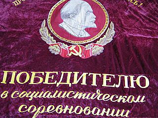 click for enlarge 640 X 480  91.9 Kb picture