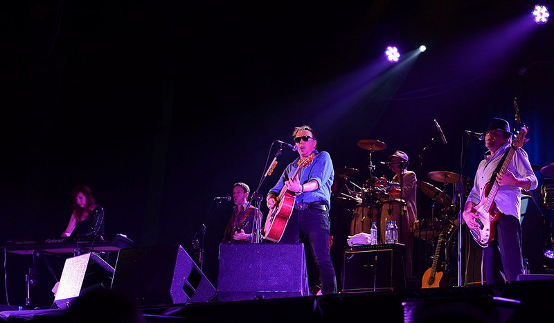 click for enlarge 1000 X 584 116.2 Kb picture