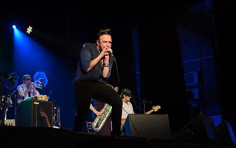 click for enlarge 1000 X 629 106.7 Kb picture