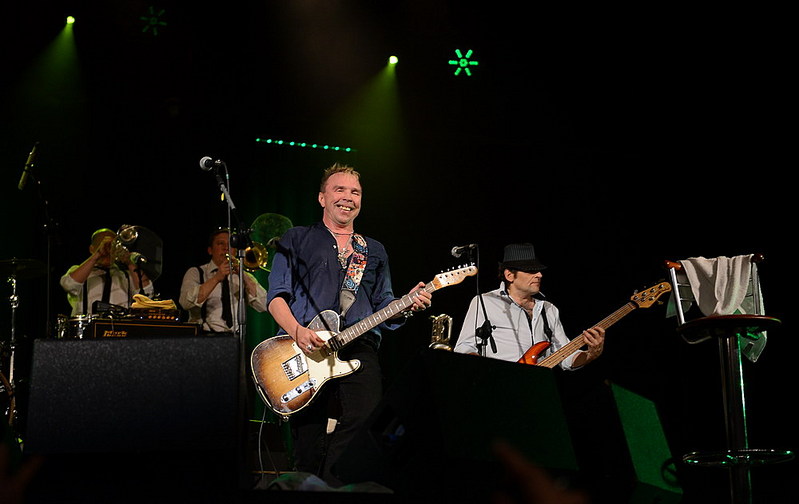 click for enlarge 1000 X 631 95.4 Kb picture