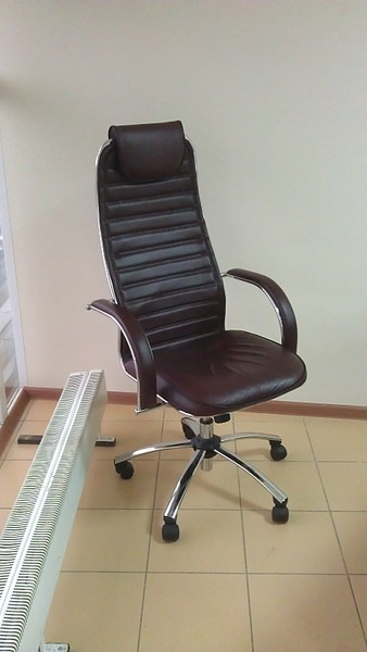 click for enlarge 1840 X 3264 601.3 Kb picture