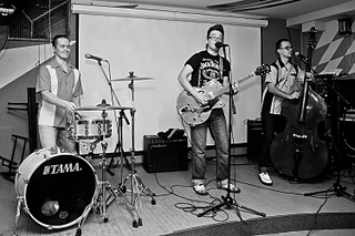 click for enlarge 1500 X 1000 907.9 Kb picture