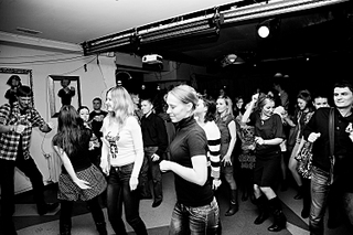 click for enlarge 1500 X 1000 850.4 Kb picture