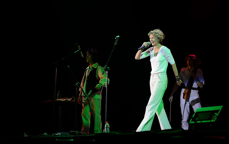 click for enlarge 1000 X 631 74.2 Kb picture