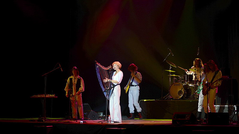 click for enlarge 1000 X 562 101.0 Kb picture