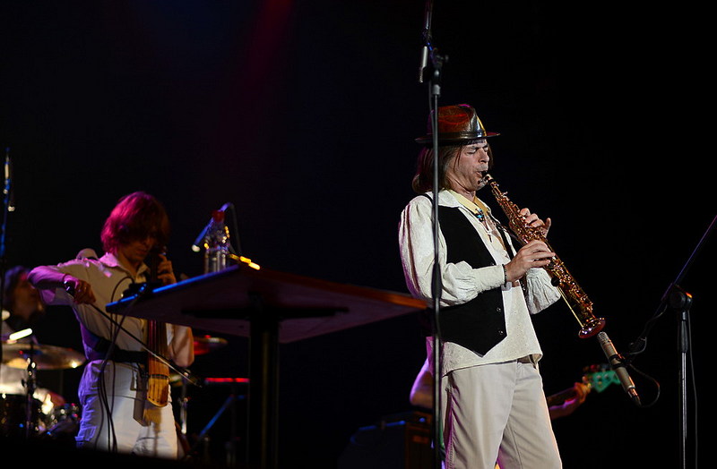 click for enlarge 1000 X 655 98.1 Kb picture