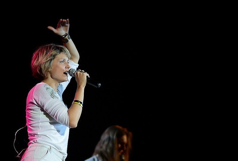 click for enlarge 1000 X 676 63.8 Kb picture