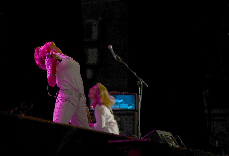 click for enlarge 1000 X 680 80.7 Kb picture