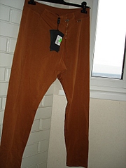 click for enlarge 816 X 1088 288.3 Kb picture