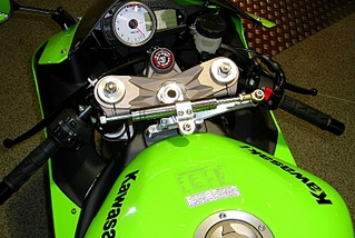 click for enlarge 740 X 496 299.6 Kb picture