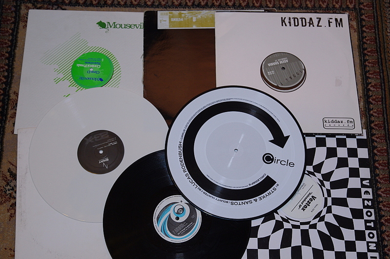 click for enlarge 1920 X 1275 161.3 Kb picture