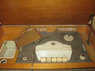 click for enlarge 1920 X 1440 229.2 Kb picture