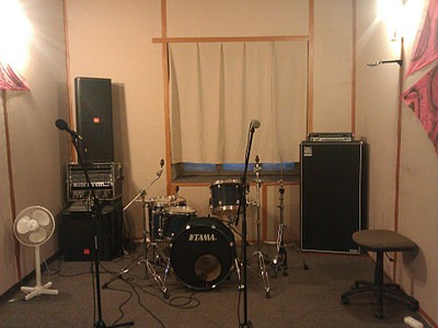 click for enlarge 1920 X 1440 538.6 Kb picture