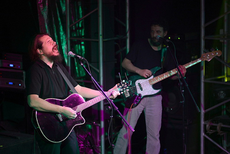 click for enlarge 1000 X 673 147.5 Kb picture