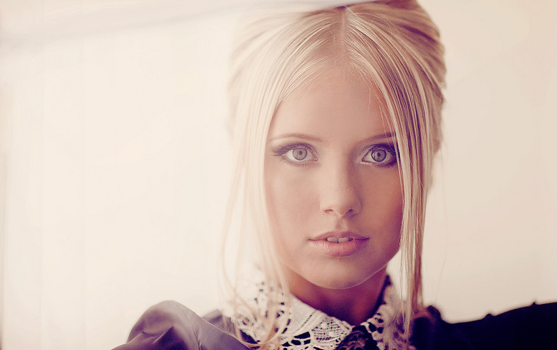 click for enlarge 1200 X 754 183.3 Kb picture