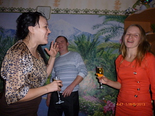 click for enlarge 1920 X 1440 182.7 Kb picture