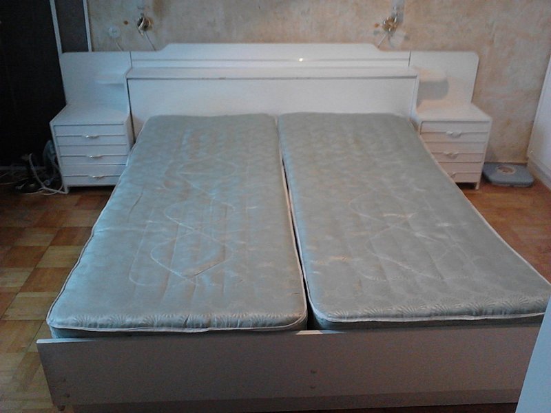 click for enlarge 1920 X 1440 208.5 Kb picture