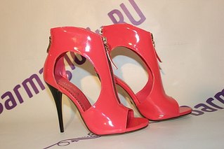 click for enlarge 604 X 403 33.9 Kb picture